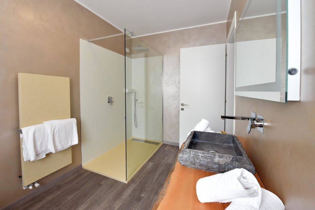 EcoHotel Primavera - Appartamento con due camere Deluxe - Terra - bagno